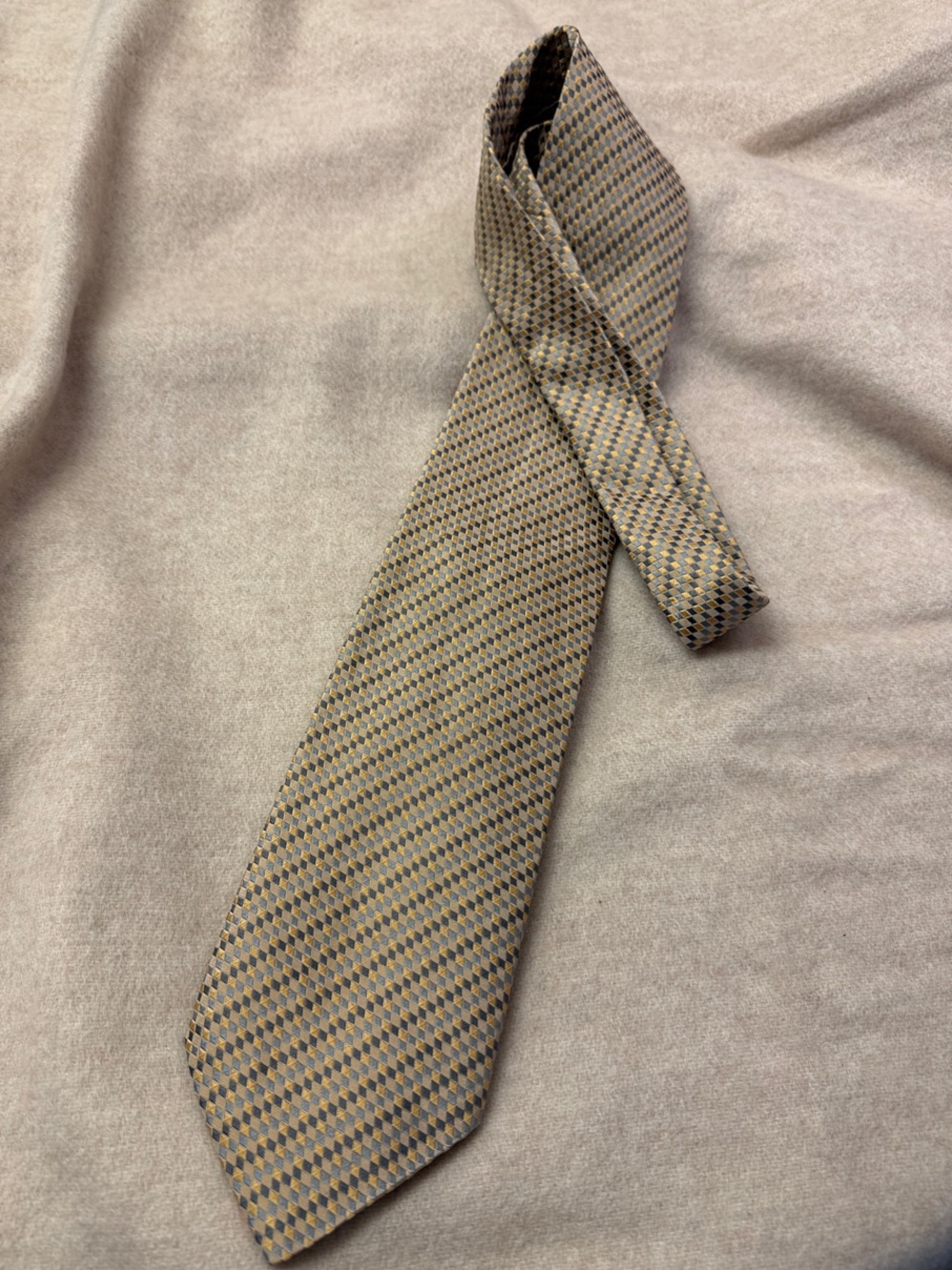 100% Silk croft & barrow Tan and Blue Micro-Check Men's Tie